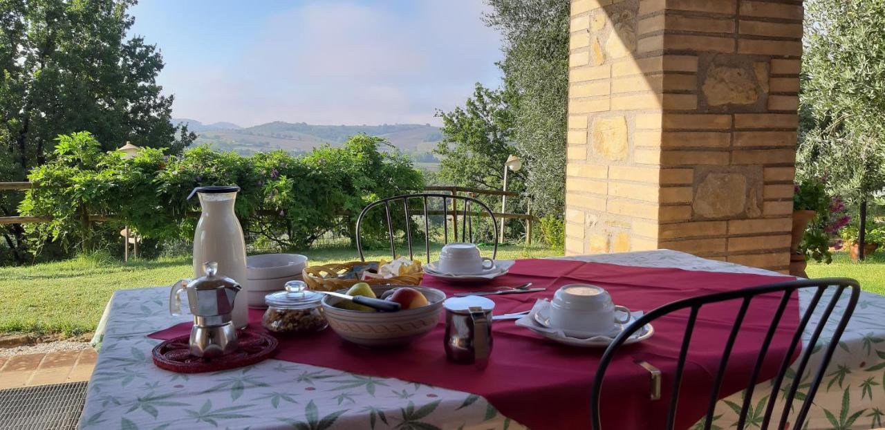 Вилла Agriturismo Pozzo Dei Cocci Morleschio Экстерьер фото
